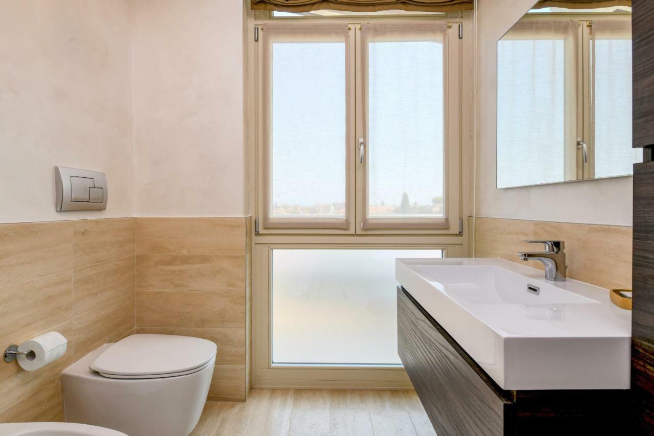 My Sirmione Lake Loft ภายนอก รูปภาพ