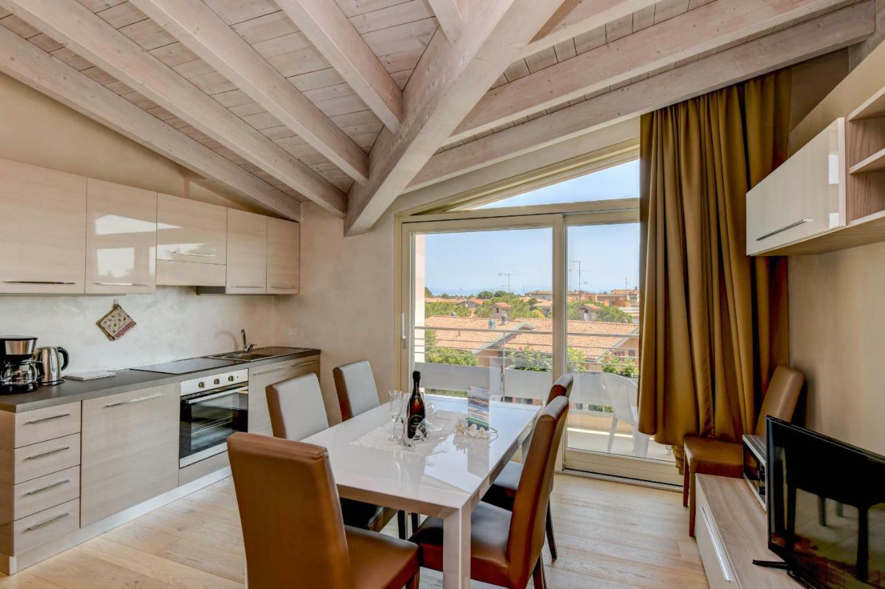 My Sirmione Lake Loft ภายนอก รูปภาพ
